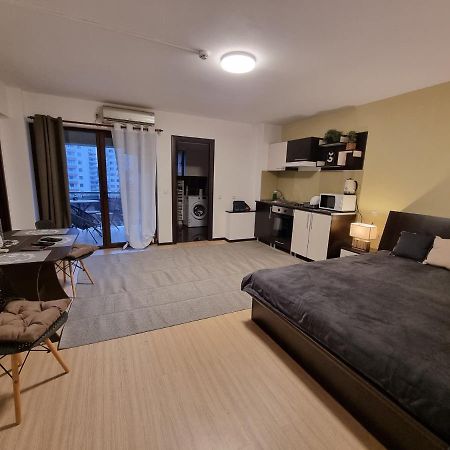 Lovely & Comfy, Central Apt In Iasi Esterno foto